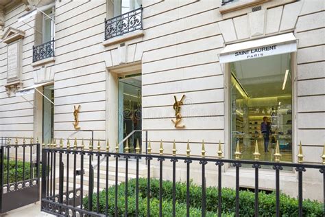 Yves Saint Laurent Paris 8e (53 Avenue Montaigne) 